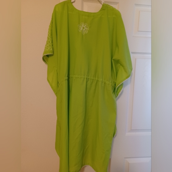 La La LeeLa Womens OSFM Green Beach Cover-up With White embroidery - Picture 8 of 9
